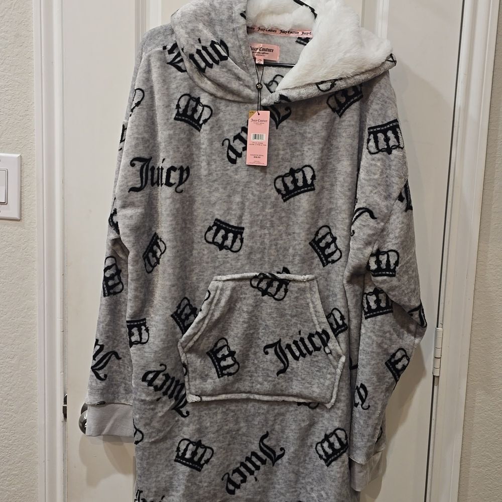 Juicy Couture Crown Signature Logo Hooded Lounger - Picture 3 of 5